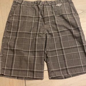 O’Neill gray checkered shorts men’s size 33